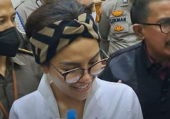 Nikita Mirzani Bereaksi Begini Usai Didakwa Pasal Berlapis, Dito Mahendra Ungkap Alasan Penjarakan Nyai, Ini Kata Kuasa Hukumnya