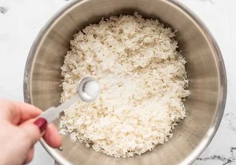 Untung Ikuti Saran Mertua, Cuma Tambahkan Tepung Ini Saat Masak Nasi, Hasilnya Ternyata Bikin Sekeluarga Jadi Lahap Makan