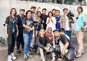 6 Foto Unik Gisel Ultah, Ternyata Awak Media Ikut Kecipratan Rezeki