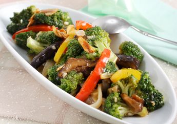 Resep Bekal Sekolah : Resep Brokoli Cah Bawang Putih Enak Dan Sehat, Menu Pelengkap Wajib Untuk Bekal Atau Sarapan