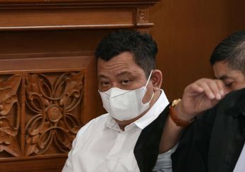 'Yang Benar Sayalah, Itu Kan Robot,' Kuat Ma'ruf Salahkan 'Lie Detector' hingga Ucapan Susi Tentang Kesadisan Brigadir J