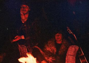 Nggak Kalah Keren dari Bokap-bokapnya, Dengerin Lagu Baru Kolaborasi Putra Personel Iron Maiden x Radiohead!