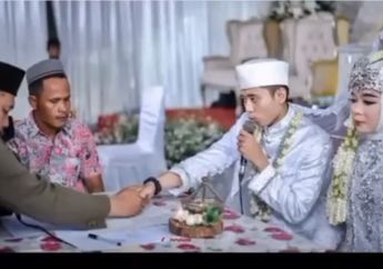 Respon Ayah Norma Risma Tahu Menantu Selingkuh dengan Istri, RZ Hanya Bisa Bersimpuh di Kaki sang Mertua: Pak Ampun, Saya Khilaf
