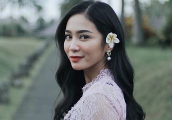 Liburan Bareng Sukhdev Singh, Bunga Zainal Ditanya Soal Putri Sambungnya oleh Netizen