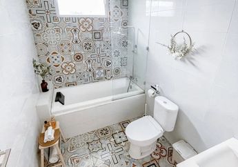 Kurang Enak Gimana, Ini Cara Cepat Bikin Wangi Kamar Mandi Mungil Awet, Foto Hasilnya Dijamin Bersih