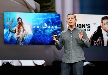 Peter Stern Senior Vice President Service Apple Mengundurkan Diri