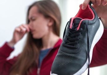 Tak Perlu Dicuci, Begini Cara Cepat Menghilangkan Bau pada Sepatu, Cuma Perlu Taburkan 1 Bahan Dapur Setelah Dipakai