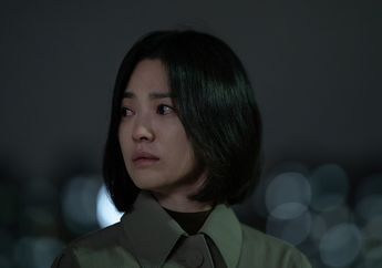 Info Drama Korea The Glory Part 2, Ekspresi Song Hye Kyo di Poster Terbaru Keren Banget!