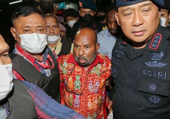 KPK Pikirkan Kondisi Keamanan Papua Saat Tangani Kasus Lukas Enembe, Firli Bahuri Lantang Sebut Ada Kendala Besar