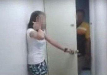 Istri Cantik Terpaksa Enak-enak dengan Tetangga karena Kalah Taruhan