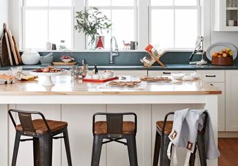 4 Cara Memilih Meja Makan Ideal untuk Dapur Minimalis