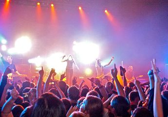 Band Metal Bertanggung Jawab Atas Ribuan Metrik Ton Emisi Karbon