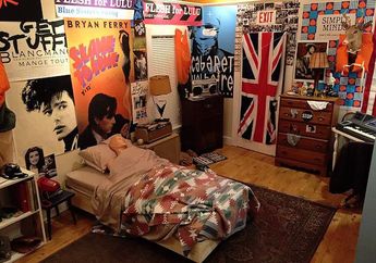Tutorial Hias Kamar Jadi Kece dengan Poster Band Aesthetic Ala Pinterest