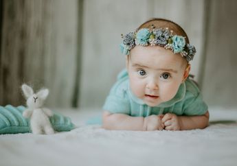 10+ Rangkaian Nama Bayi Perempuan Islam di Al-Quran, Simple dan Mengandung Makna