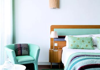 6 Inspirasi Warna Hijau di Kamar, Ada Warna Hijau Sage!