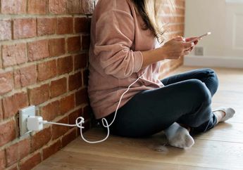 5 Kebiasaan Ini Bisa Buat Baterai HP Cepat Rusak, Hindari Yuk