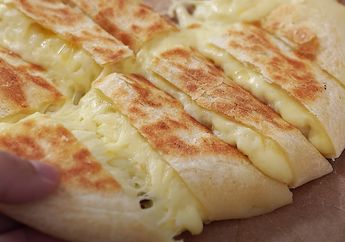 Resep Potato Cheese Bread, Bikinnya Gampang Auto Bikin Kenyang!