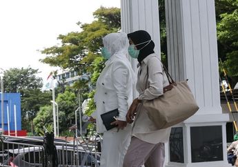 Merthy Kushandayani, Istri Teddy Minahasa Pamer Tas Berharga Puluha Juta Rupiah