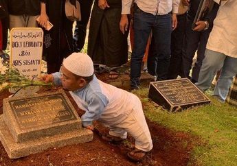 Innalillahi Wa Innailaihi Rojiun, Bintang Sinetron Si Entong Ini Mneinggal Dunia Akibat Kelainan Jantung, Sempat Senyum-senyum dan Tiba-tiba Nyeletuk Omongan Mengiris Hati