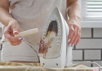 Ngapain Panik Kalau Kain Meleleh di Tapak Setrika Bisa Hilang Cuma Pakai Baking Soda, Cek Caranya Berikut