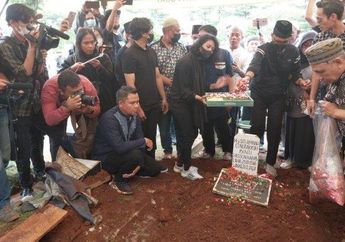 Innalillahi wa innailaihi rojiun, Bintang Sinetron Kondang Ini Meninggal Dunia Usai Berjuang Lawan Glaukoma, Sampai Lumpuh dan Buta Hanya Bertahan di Tempat Tidur