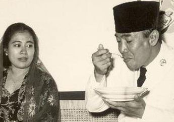 Kisah Bung Karno dan Moh Hatta Sahur di Rumah Laksamana Maeda Sambil Menyusun Teks Proklamasi