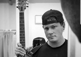 The Weeknd dan Tom DeLonge Saling Berinteraksi di Twitter, Bikin Fans Senang