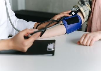 8 Cara Mengatasi Tekanan Darah Tinggi Secara Alami, Cepat dan Tanpa Obat