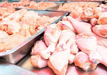 Awas, Jangan Sampai Keliru, Begini Cara Membedakan Ayam Segar dan Ayam Tiren Tanpa Perlu Dipegang