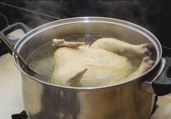 Tips Masak Daging Ayam Kampung Agar Mropol Tanpa Presto, Empuk Banget Sampai ke Tulangnya Cuma Dibalur Bahan Alami ini