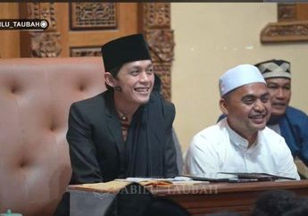 20 Quotes dari Gus Iqdam saat Berdakwah, Berisi Kata-kata Bijak Sekaligus Menginspirasi