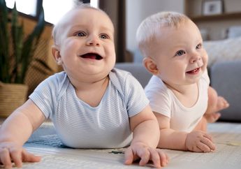40 Nama Bayi Kembar Perempuan dan Laki-laki, Penuh Makna Membawa Kebaikan dan Keberkahan!