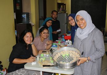 Srikandi untuk Negeri, Yeni Supartini Menciptakan Siomay Mengggemaskan
