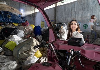 Bergerak ke Bumi Lestari: Kisah 15 Perempuan di Balik 750 Bank Sampah