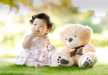 Nama Bayi Perempuan Islami Tercantik 2 Kata Lengkap dengan Arti