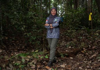 Solfarina, Dewi Penjaga Gergasi Rimba dari Bumi Lancang Kuning