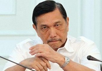 Mengungkap Penyebab Luhut Binsar Pandjaitan, Dari Kelelahan Hingga Pilih Perawatan di Singapura.