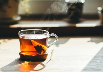 9 Manfaat Minum Teh Pahit Secara Rutin. Lebih Sehat dari Teh Manis?