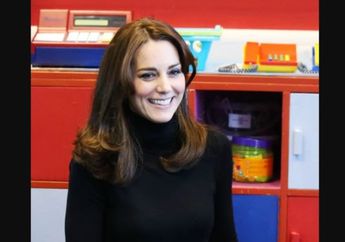 Bongkar 5 Ide Tampil Keren Pakai Turtleneck Top ala Kate Middleton!