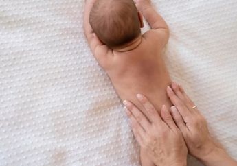 Punya Segudang Manfaat Kesehatan untuk Si Kecil, Usia Berapa Bayi Sudah Boleh Dipijat?