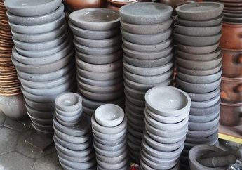 Coba Kasih Tahu Emak, Jangan Lagi Ulek Dua Bahan Makanan ini Di Atas Cobek, Bikin Boros Air Di Rumah