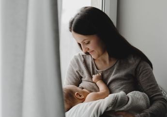 Penyebab ASI Ibu Menyusui Tidak Keluar Setelah Melahirkan dan Tips Mengatasinya