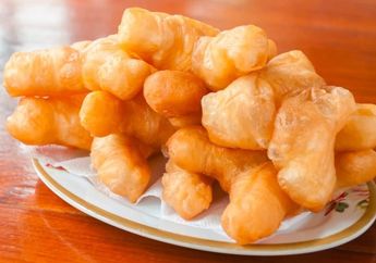 Kata Siapa Hanya Kue yang Bolong di Tengah Bisa Disebut Donat? Kue Donat yang Satu Ini Malah Punya Bentuk Mirip Jepitan Rambut!