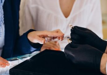 Biaya Beli dan Jual Emas Hari Ini, Penting untuk Moms yang Suka Investasi Logam Mulia