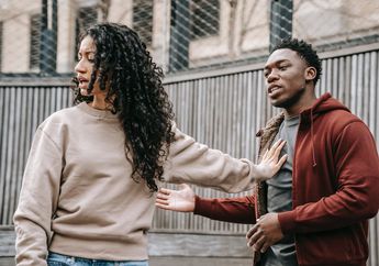 5 Pantangan yang Harus Dihindari Weton Minggu Wage
