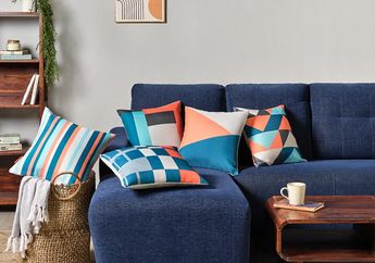 Cara Menghilangkan Bau Bantal Sofa Tanpa Perlu Dicuci, Cuma Semprotkan 1 Bahan Dapur Ini, Tamu Pasti Makin Betah di Rumah