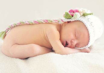 Kumpulan Nama Bayi Perempuan 2-3 Kata Islami yang Bermakna Kebaikan