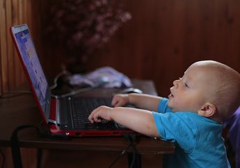 Studi: Tayangan Digital pada Anak Perlambat Kemampuan Sensori