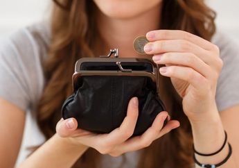 Awas Godaan Belanja Konsumtif! Simak Tips Menghindari Kebiasaan Utang Demi Keuangan yang Sehat