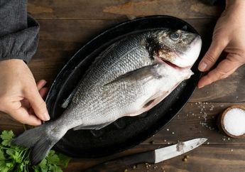 Cara Menghilangkan Bau Amis pada Ikan, Bisa Gunakan Air Kelapa